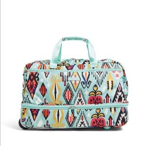 Vera Bradley Lighten Up Wheeled Carry-on (Pueblo)